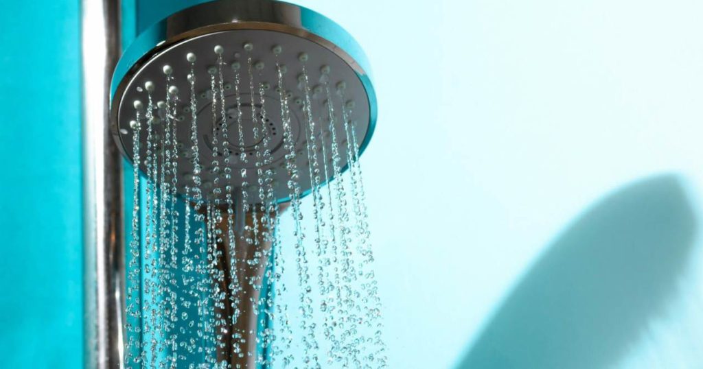 چند ساعت بعد از لیزر می توان دوش گرفت
